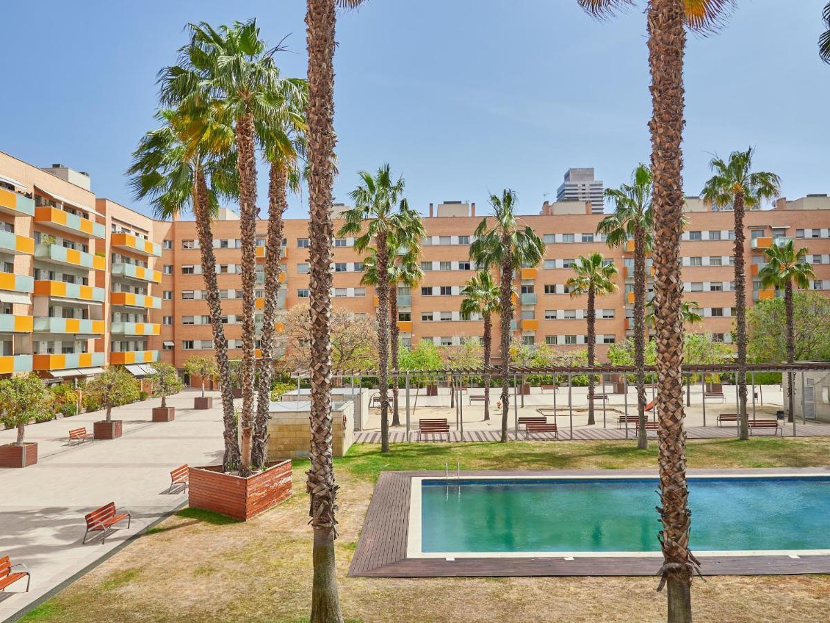 Vila Olimpica Pool Suites Барселона Экстерьер фото