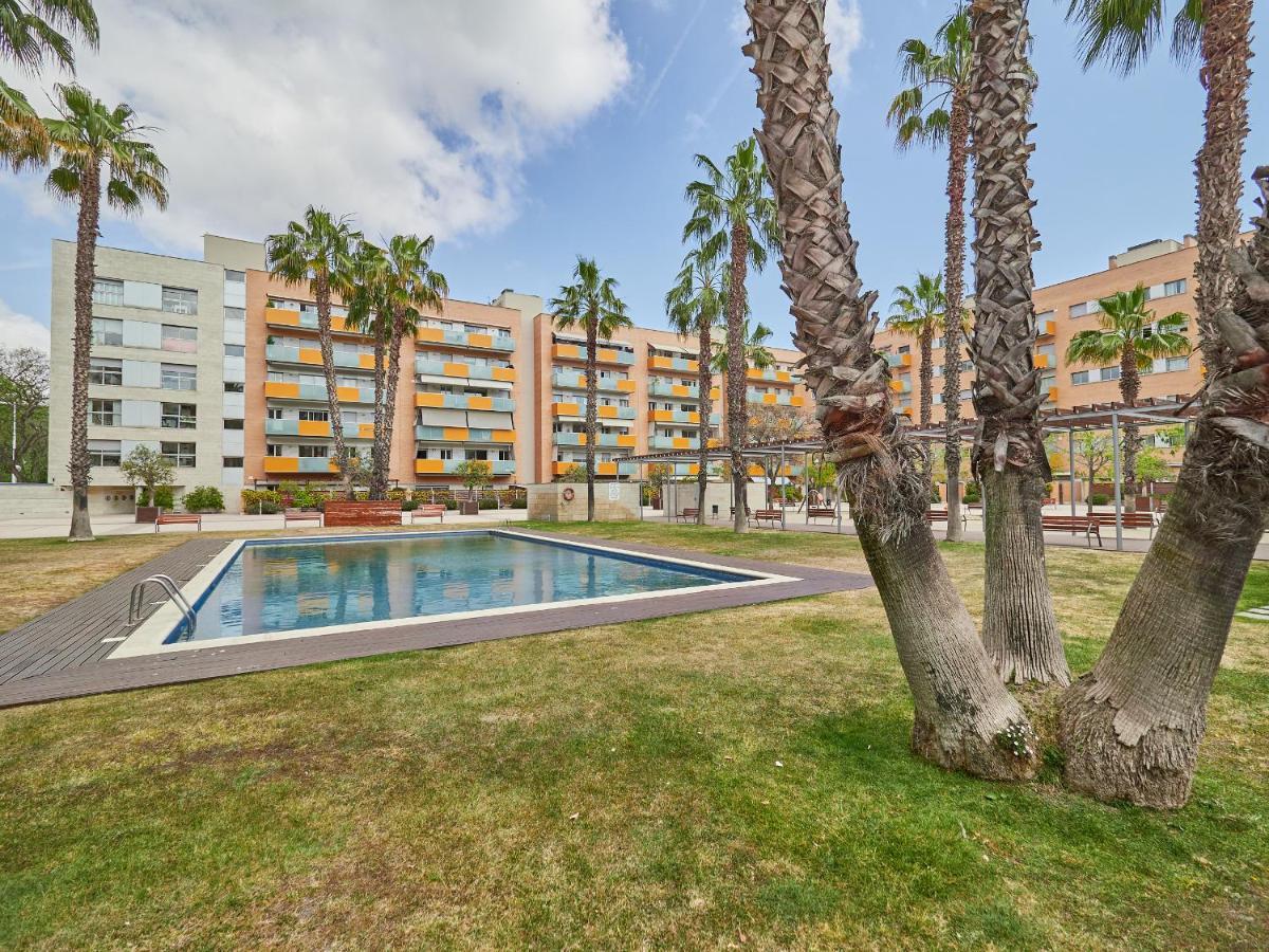 Vila Olimpica Pool Suites Барселона Экстерьер фото