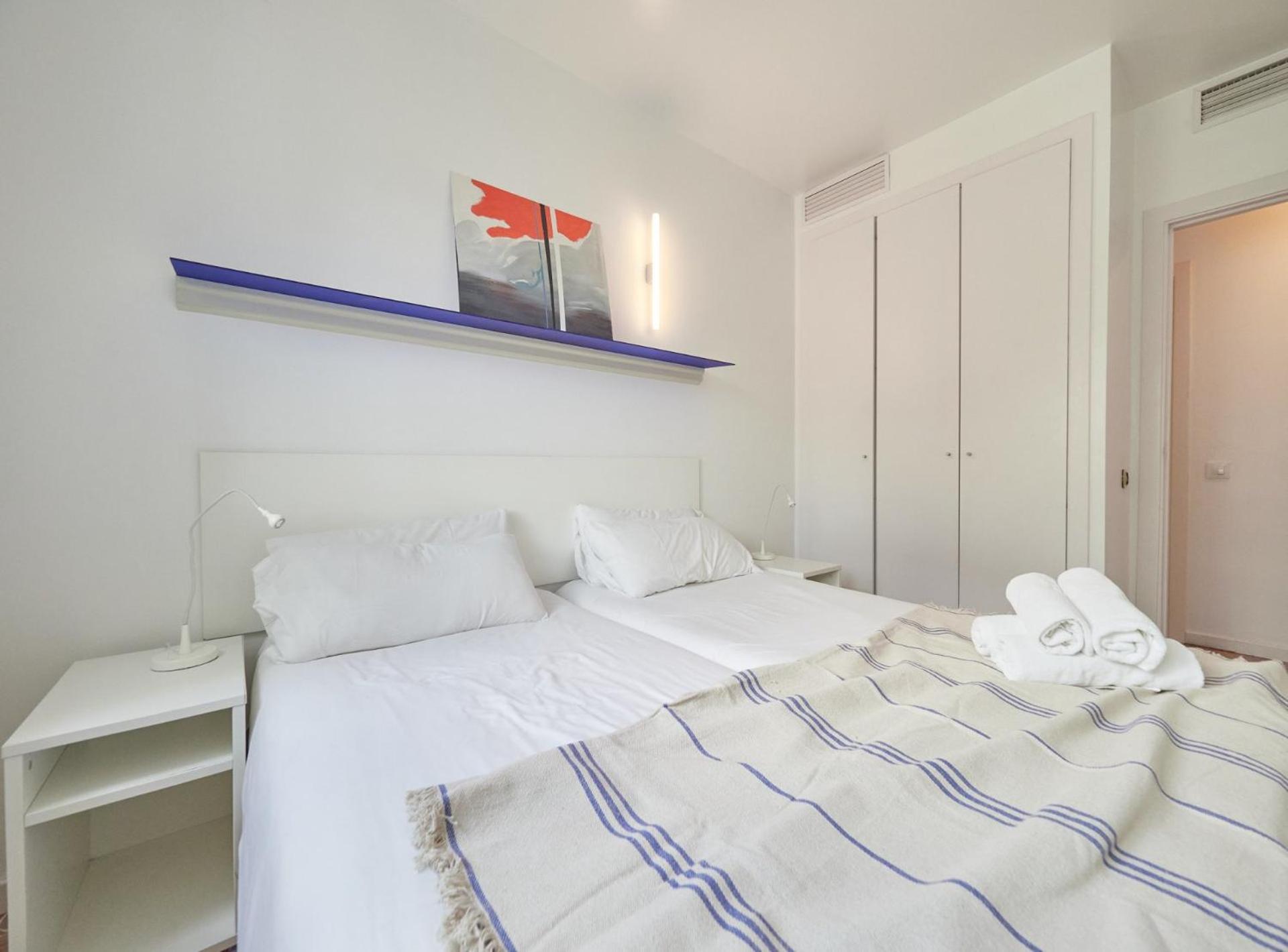 Vila Olimpica Pool Suites Барселона Экстерьер фото